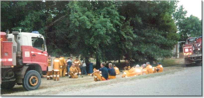 CFA_Bonegilla_Barnawartha_campverge1_71206.jpg